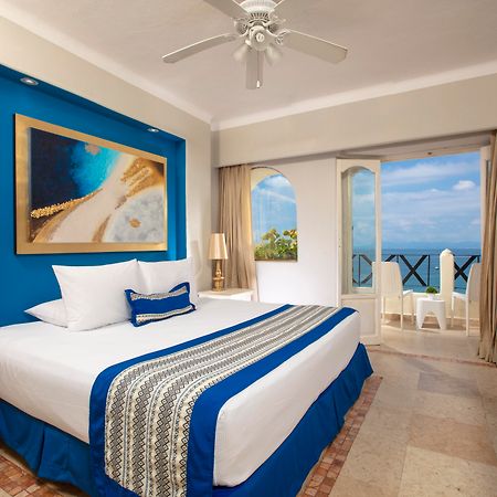Blue Chairs Beachfront Resort Puerto Vallarta - Adults Only Экстерьер фото