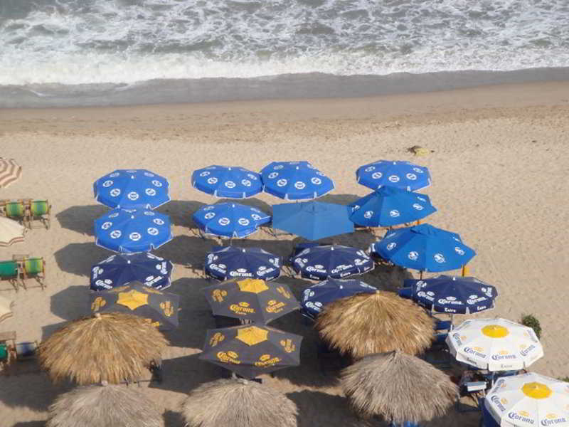 Blue Chairs Beachfront Resort Puerto Vallarta - Adults Only Экстерьер фото